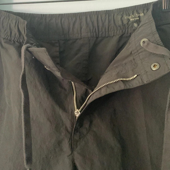 Rag & bone size xl Eaton water resistant performance shorts black - Picture 4 of 9